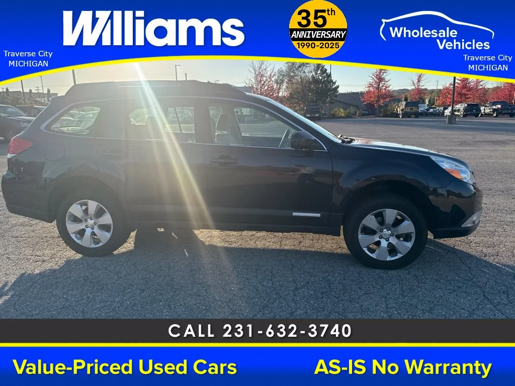 Used 2012 Indigo Subaru 2.5i image 11
