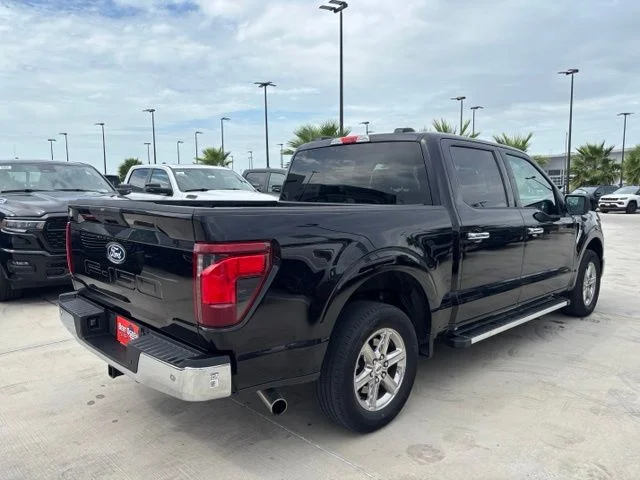 Used 2025 Black Ford XLT image 6
