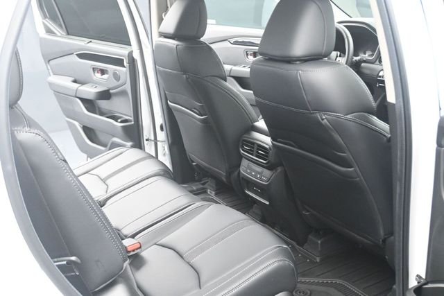 2025 Honda Pilot EX-L - Photo 20