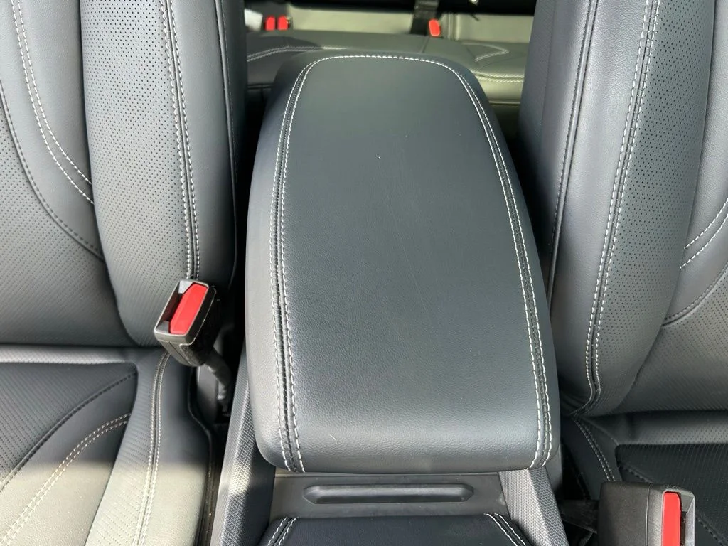 Used 2023 Shadow Black Ford Premium image 44