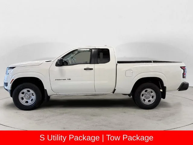 New 2027 White Nissan S 4x4 image 2