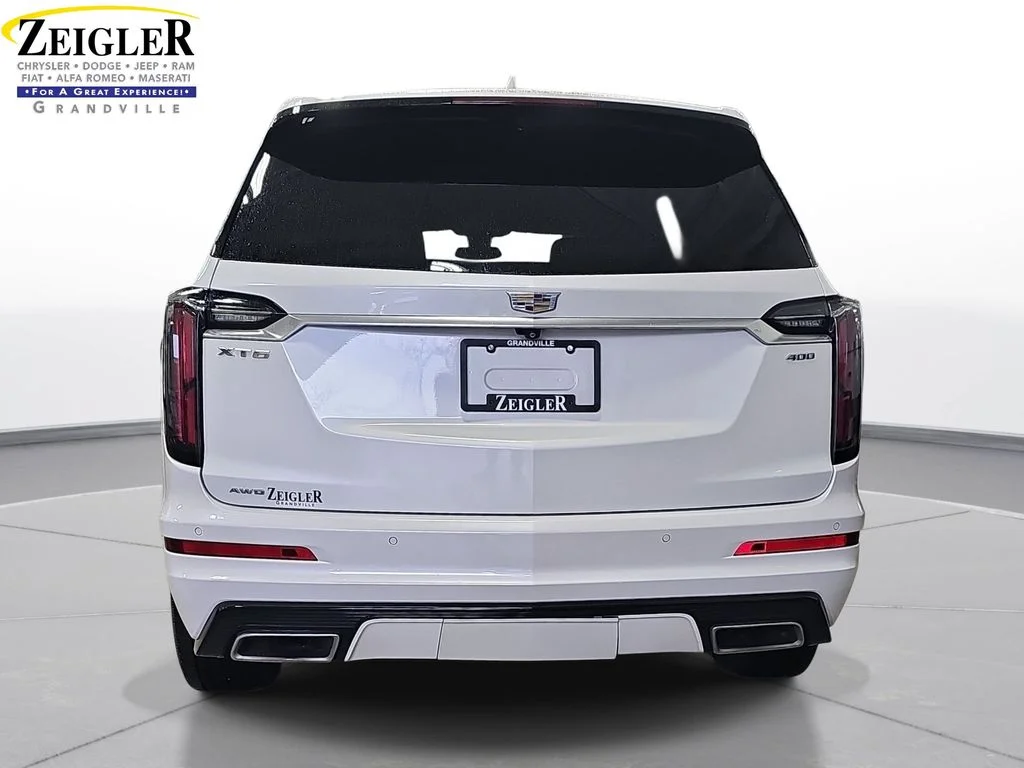 Used 2020 White Cadillac Sport image 6