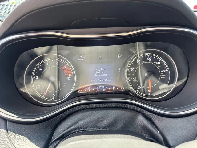 Used 2021 Green Jeep Trailhawk image 19