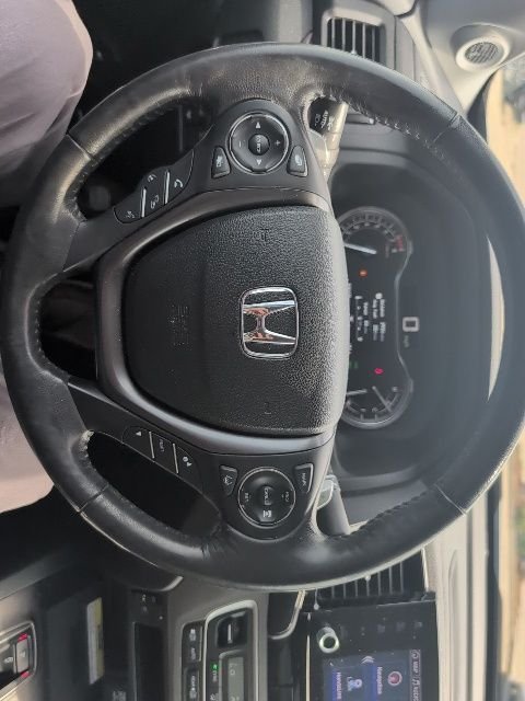 Used 2023 Silver Honda RTL-E image 9