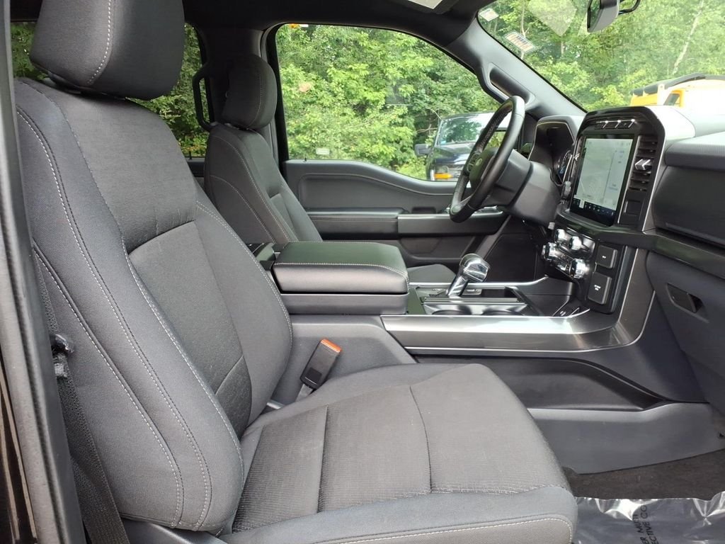 Certified Used 2023 Black Metallic Ford XLT image 16