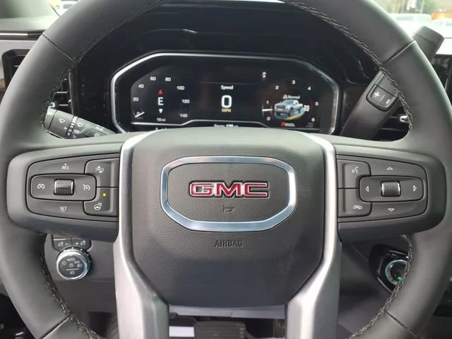 2025 GMC Sierra 2500HD SLT - Photo 11