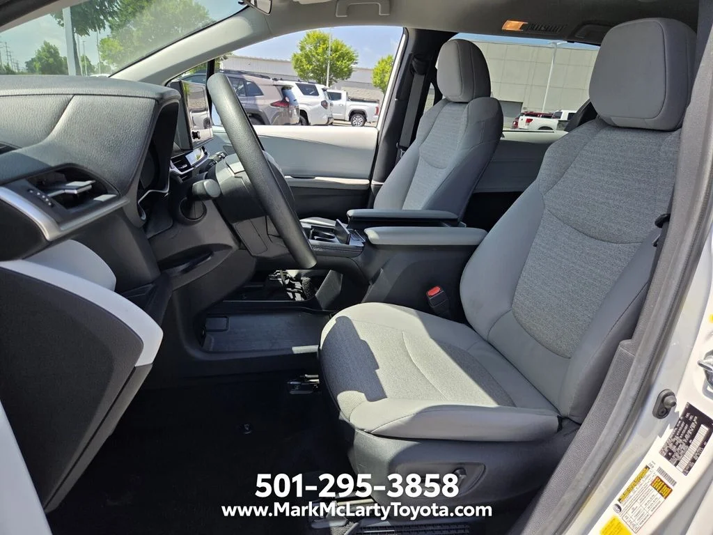 Used 2025 White Toyota LE image 9