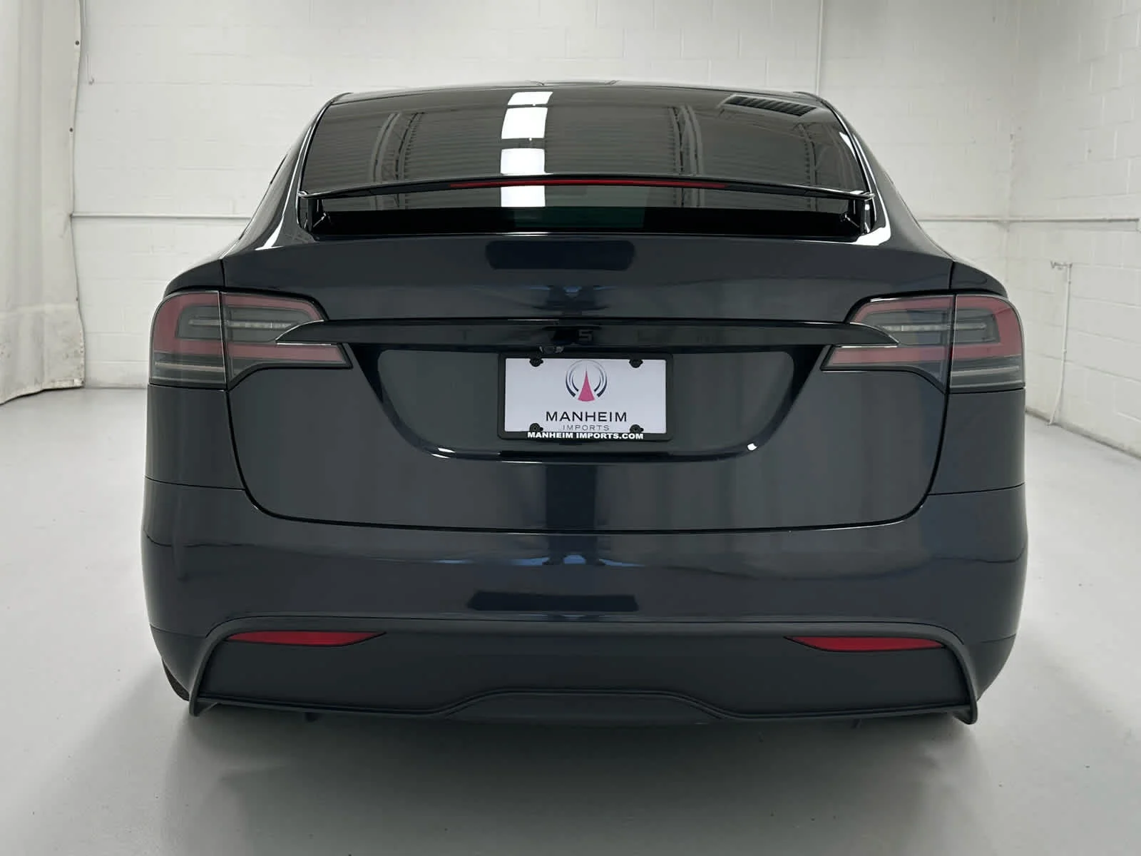 Used 2026 Stealth Grey Tesla  image 7