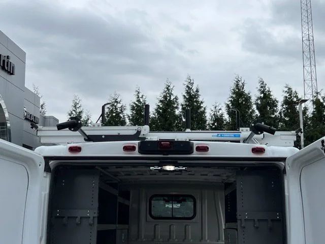 Used 2025 White Ram TRADESMAN image 39