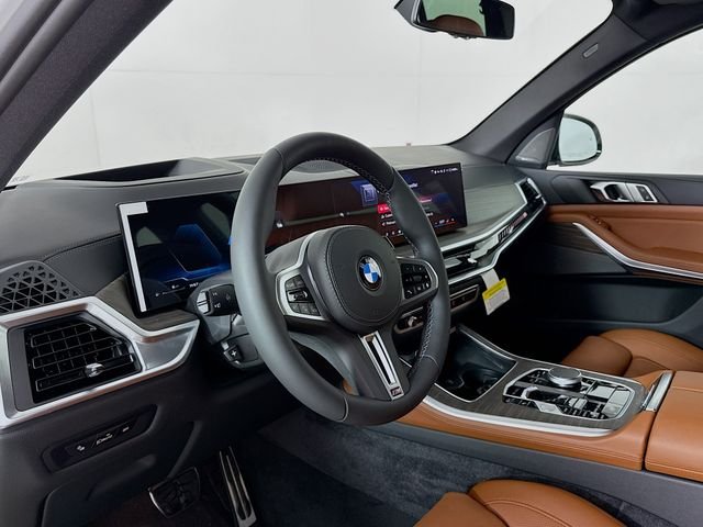 Used 2026 White BMW M60i image 9