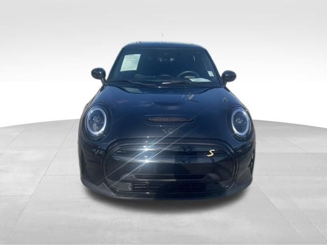 Certified 2023 MINI Hardtop 2 Door SE with VIN WMW13DJ06P2S71884 for sale in Indianapolis, IN