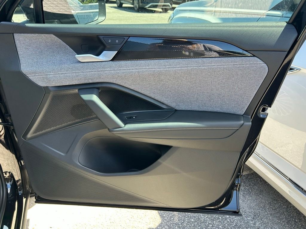 New 2026 Black Volkswagen 2.0T S image 41