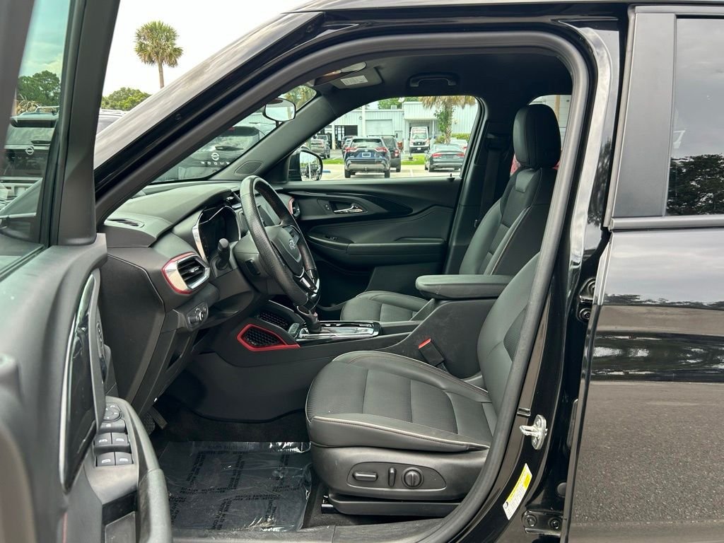 Used 2023 Black Chevrolet RS image 15
