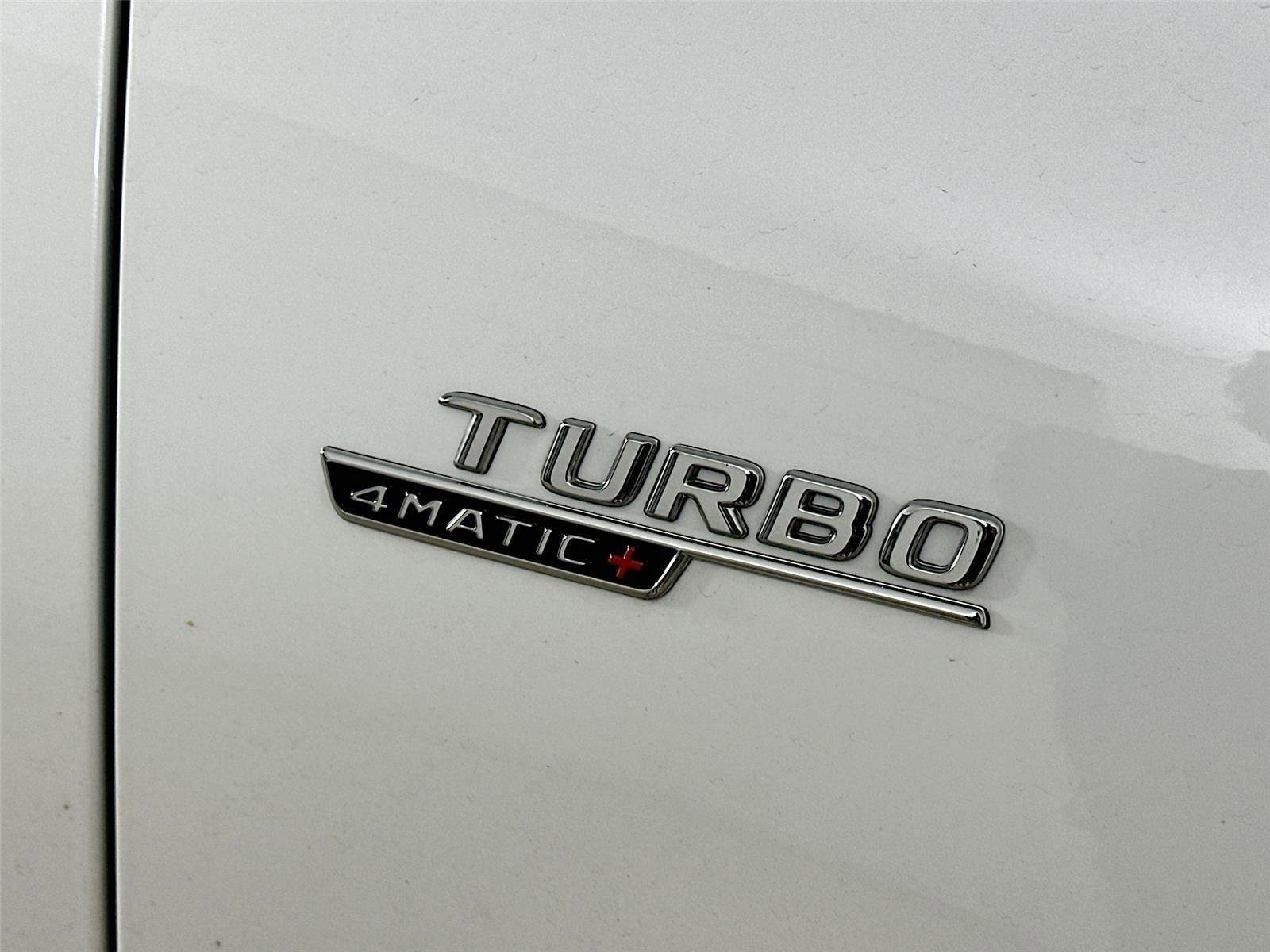 Used 2025 MANUFAKTUR Moonlight White Metallic Mercedes-Benz GLE 53 AMG® image 14