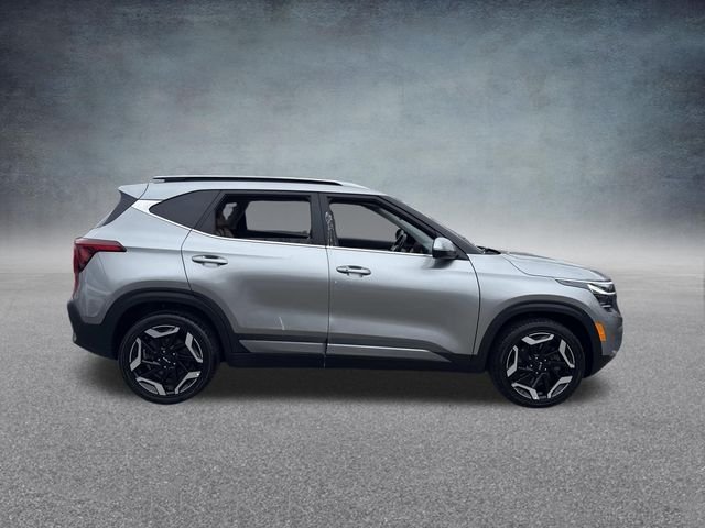 Used 2024 Steel Gray Kia SX image 11