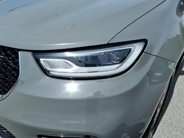 Used 2023 White Chrysler Touring L image 16
