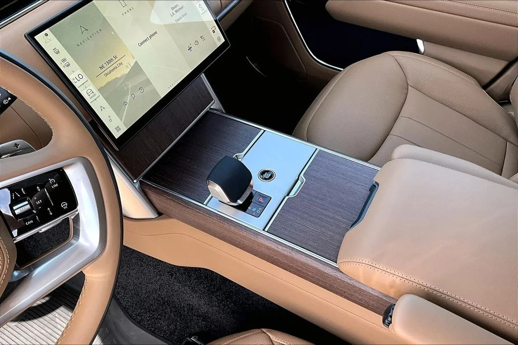 New 2026 White Land Rover SE image 8