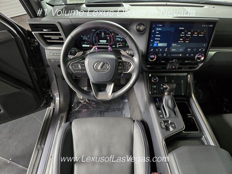 Used 2024 Nebula Gray Pearl Lexus 550 Luxury image 17