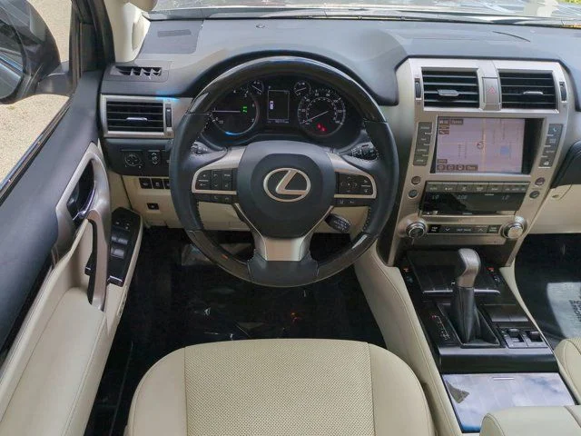 Used 2020 Silver Lexus 460 image 14