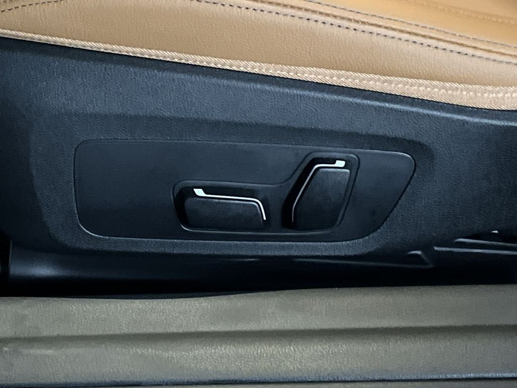 2025 BMW 2 Series 230i - Photo 12