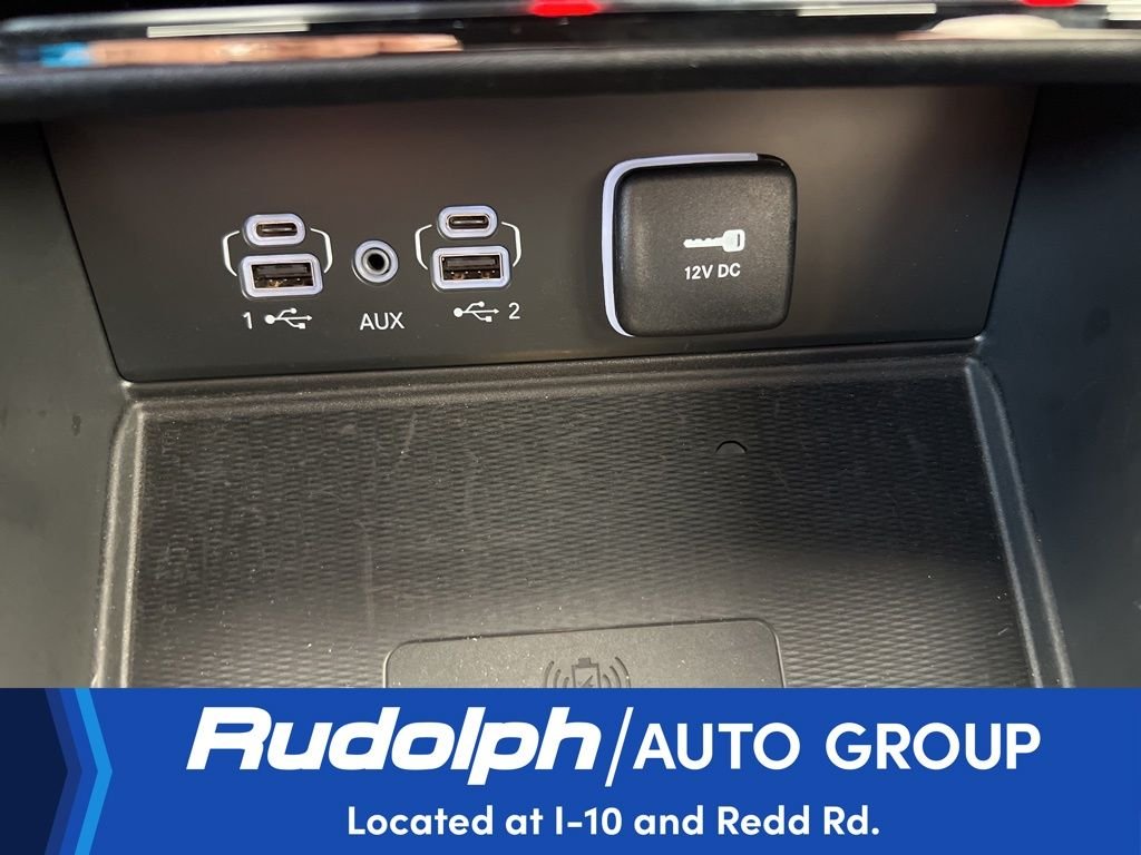 Used 2025 Silver Jeep Altitude image 38