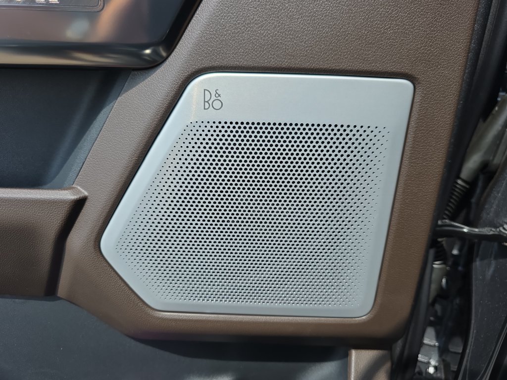 New 2026 Carbonized Gray Metallic Ford King Ranch® image 21