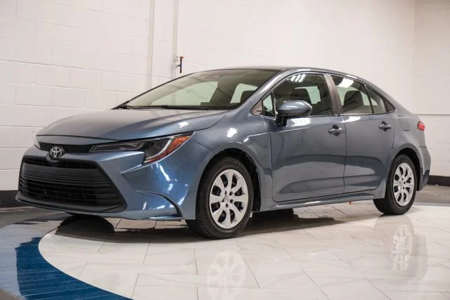 Used 2023 Gray Toyota LE image 4