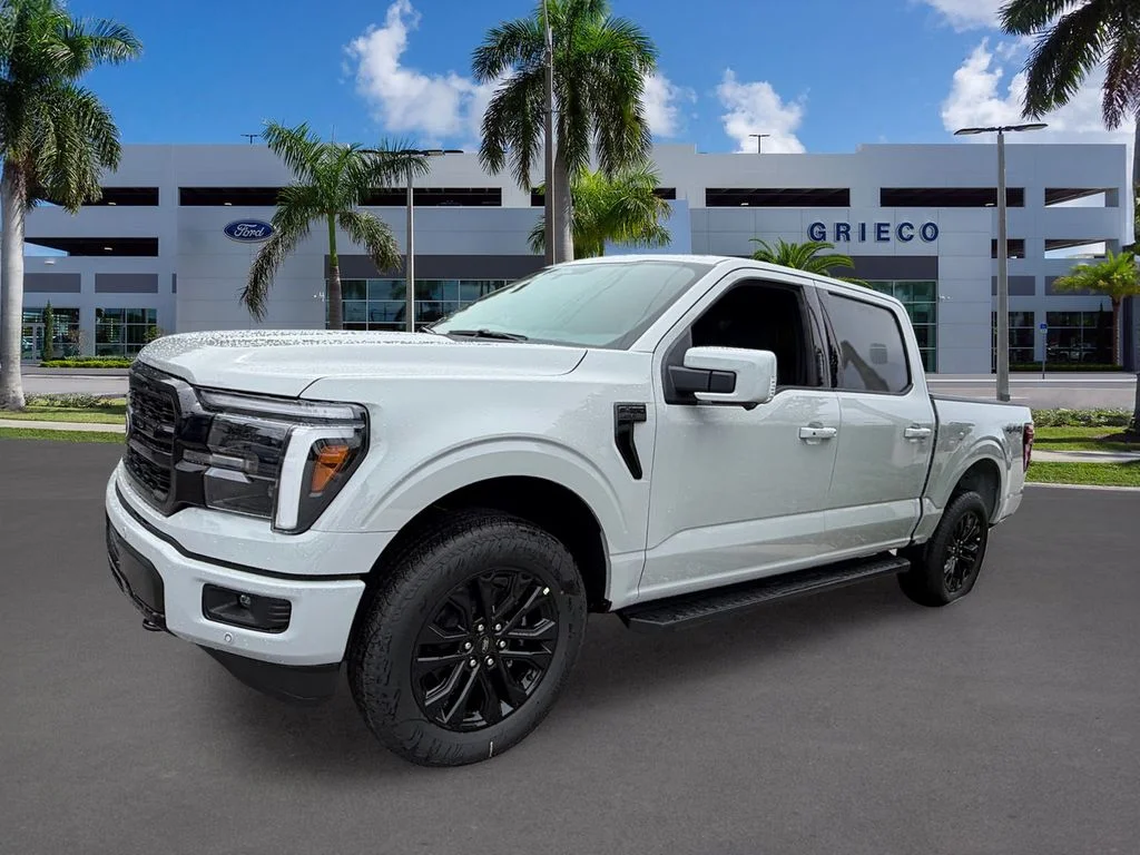 New 2026 Avalanche Ford Lariat® image 3