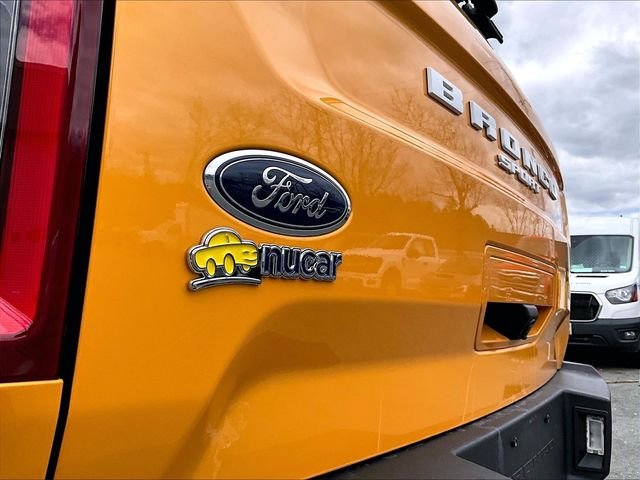 Used 2021 Orange Ford Badlands image 8
