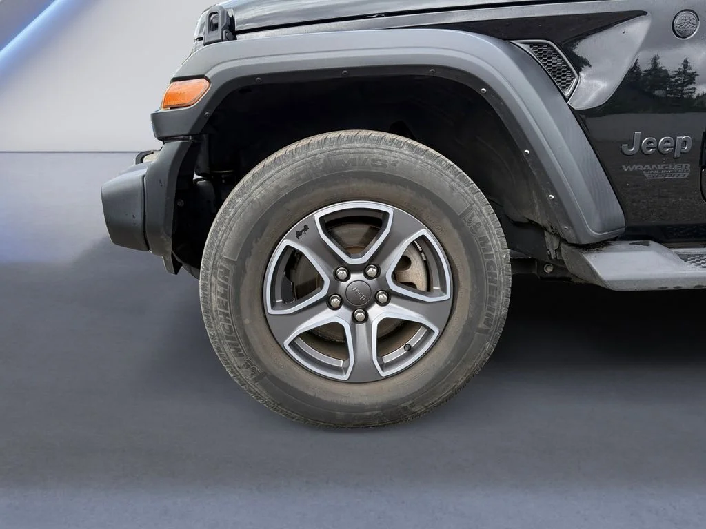 Used 2021 Black Jeep Unlimited Sport S image 11