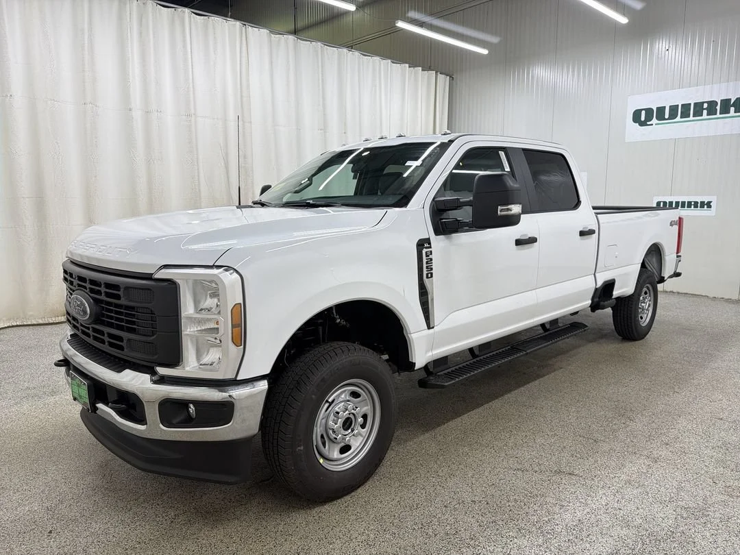 New 2026 Oxford White Ford F-250® XL image 4