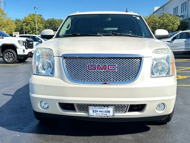 Used 2012 GMC Yukon XL Denali with VIN 1GKS2MEF6CR252671 for sale in Dixon, IL