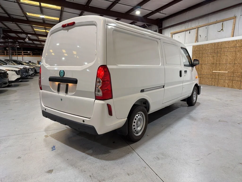 Used 2024 White MULLEN X image 5