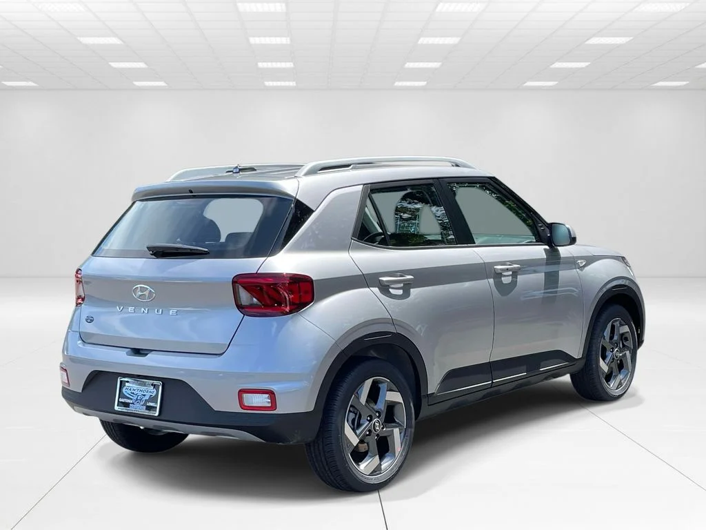 New 2026 Silver Hyundai SEL image 6