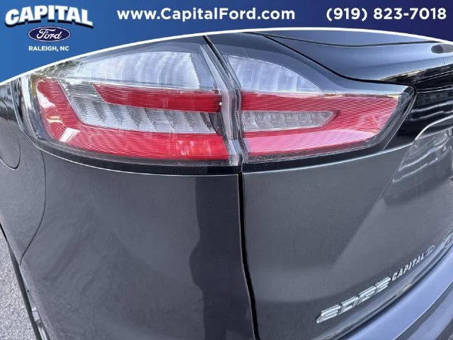 Used 2020 Gray Ford SEL image 15