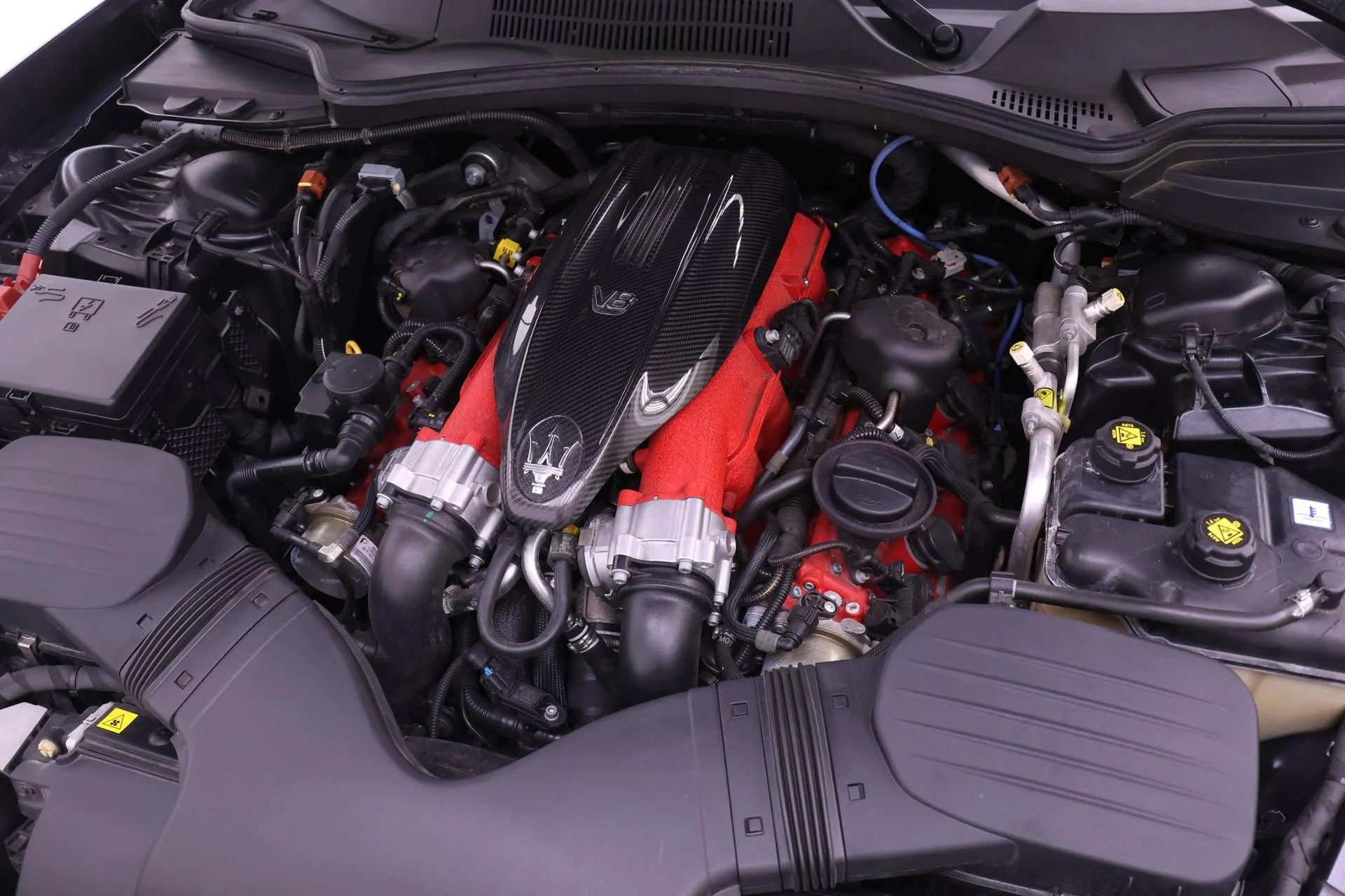 Certified Used 2023  Maserati Trofeo image 24