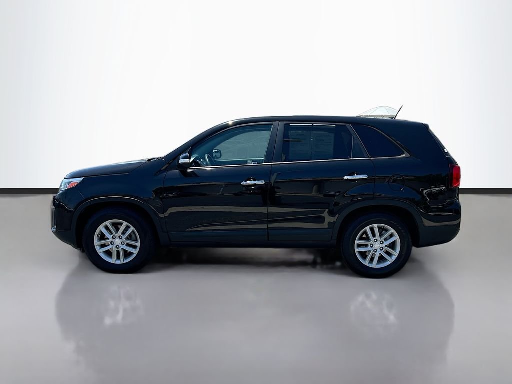 Used 2014 Ebony Black Kia LX image 8
