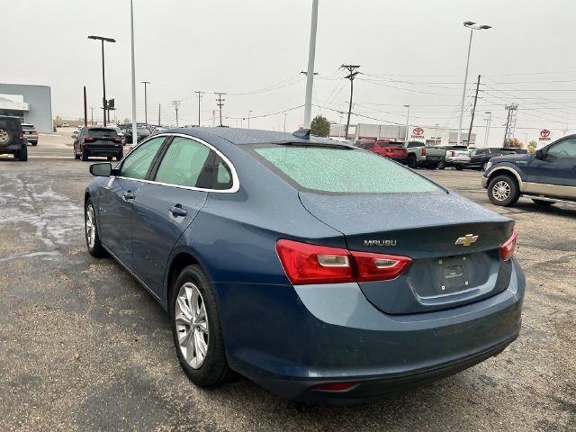 Used 2025 Lakeshore Blue Metallic Chevrolet LT image 2