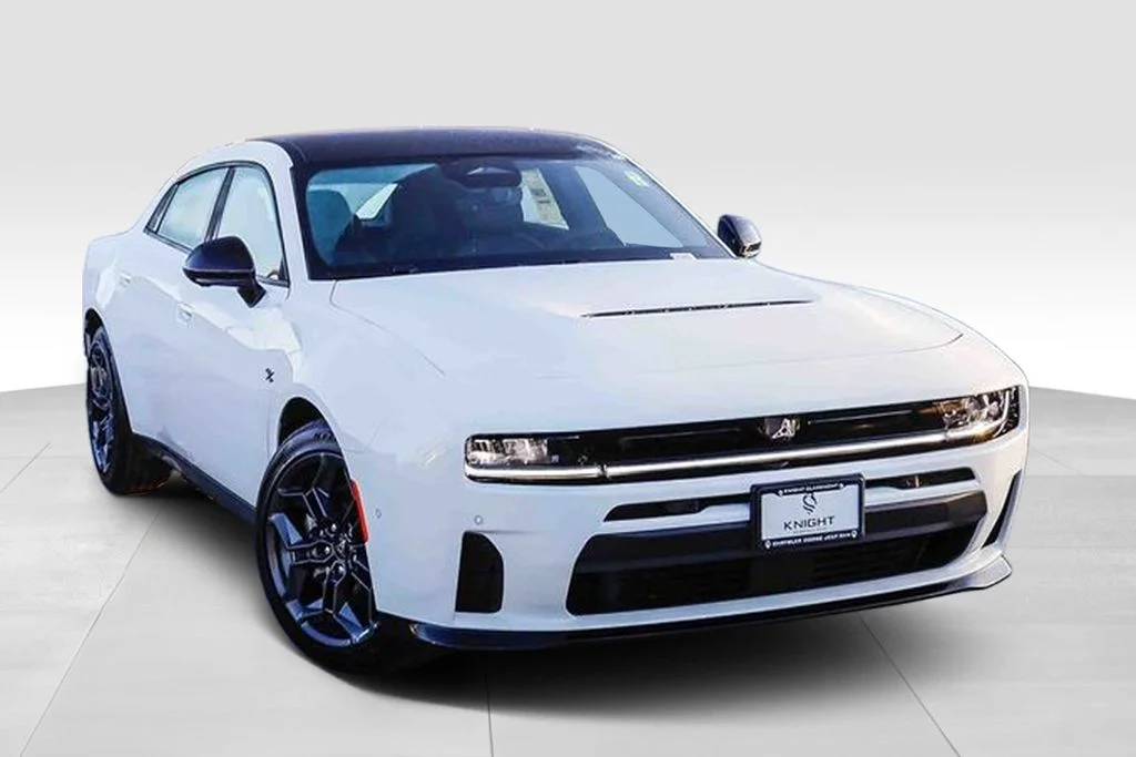 New 2026 White Dodge R/T Plus image 2