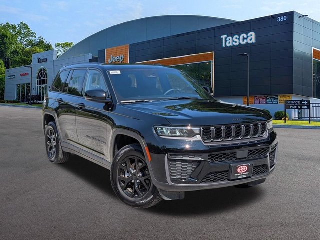 2026 Jeep Grand Cherokee Altitude