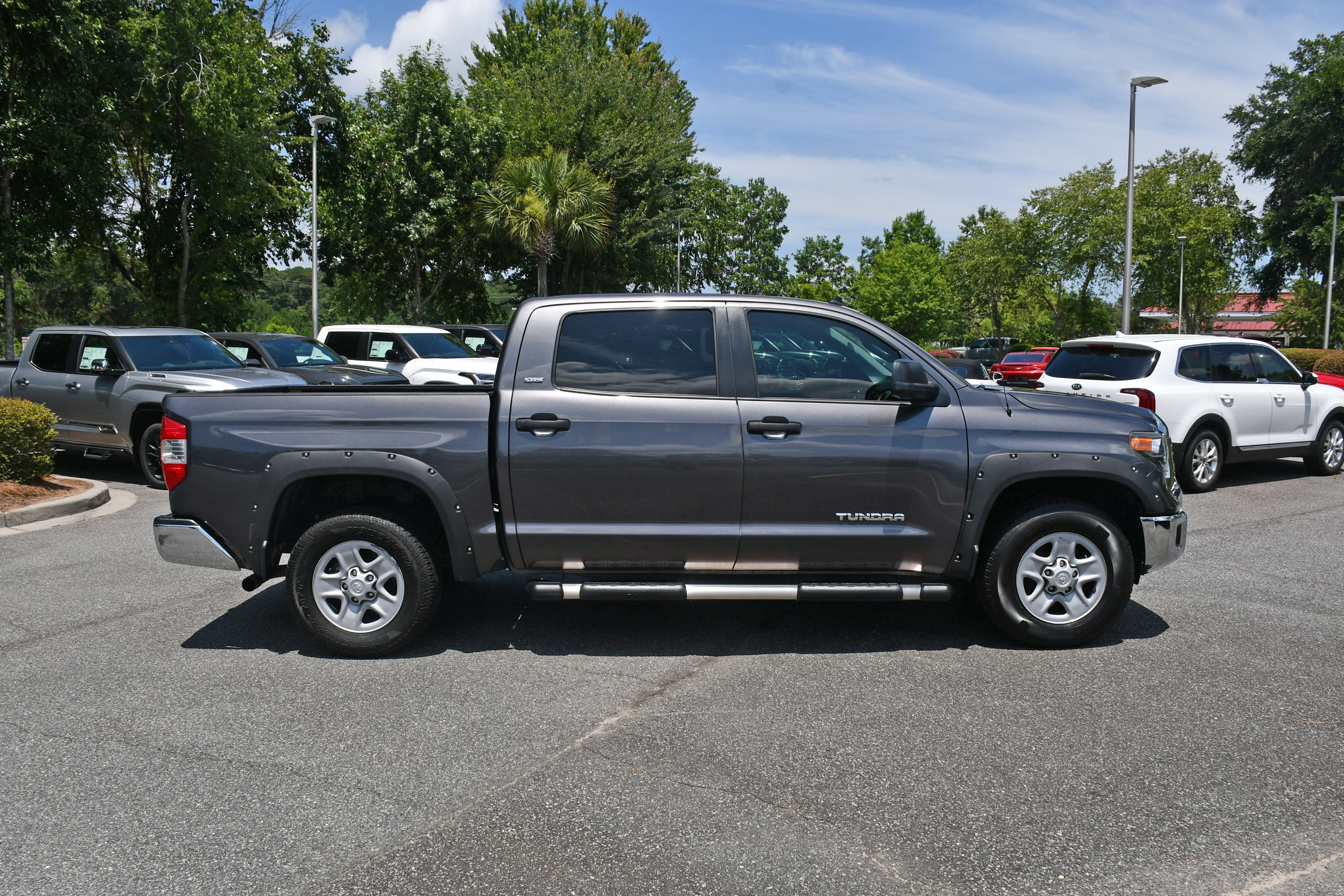 Used 2019 Gray Toyota SR5 image 5