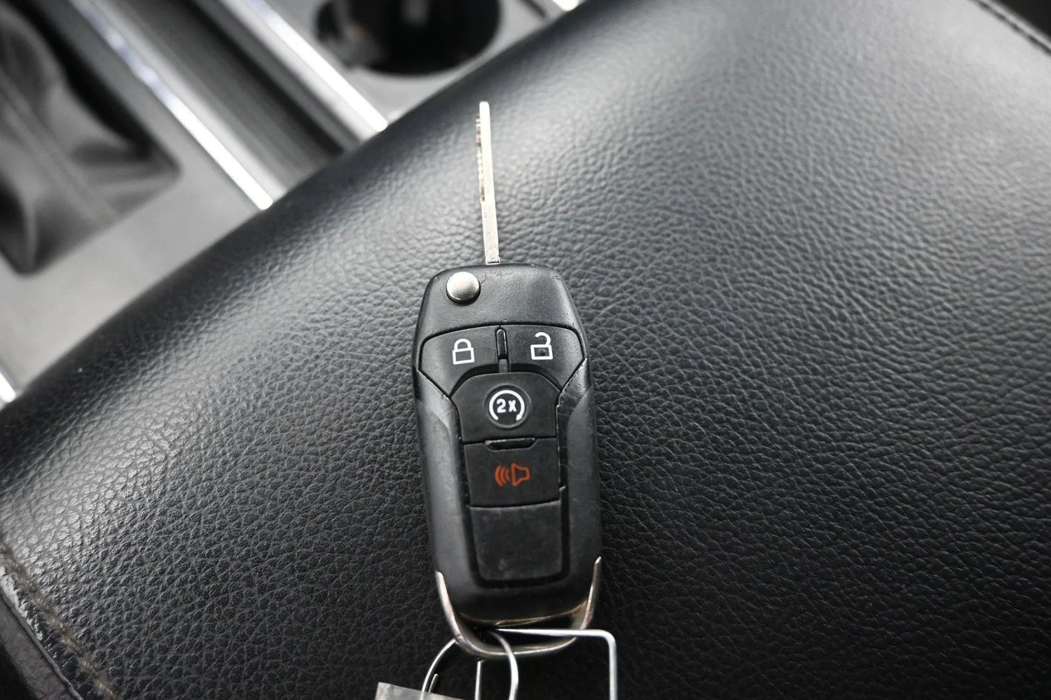 Used 2018 Magnetic Ford XLT image 22