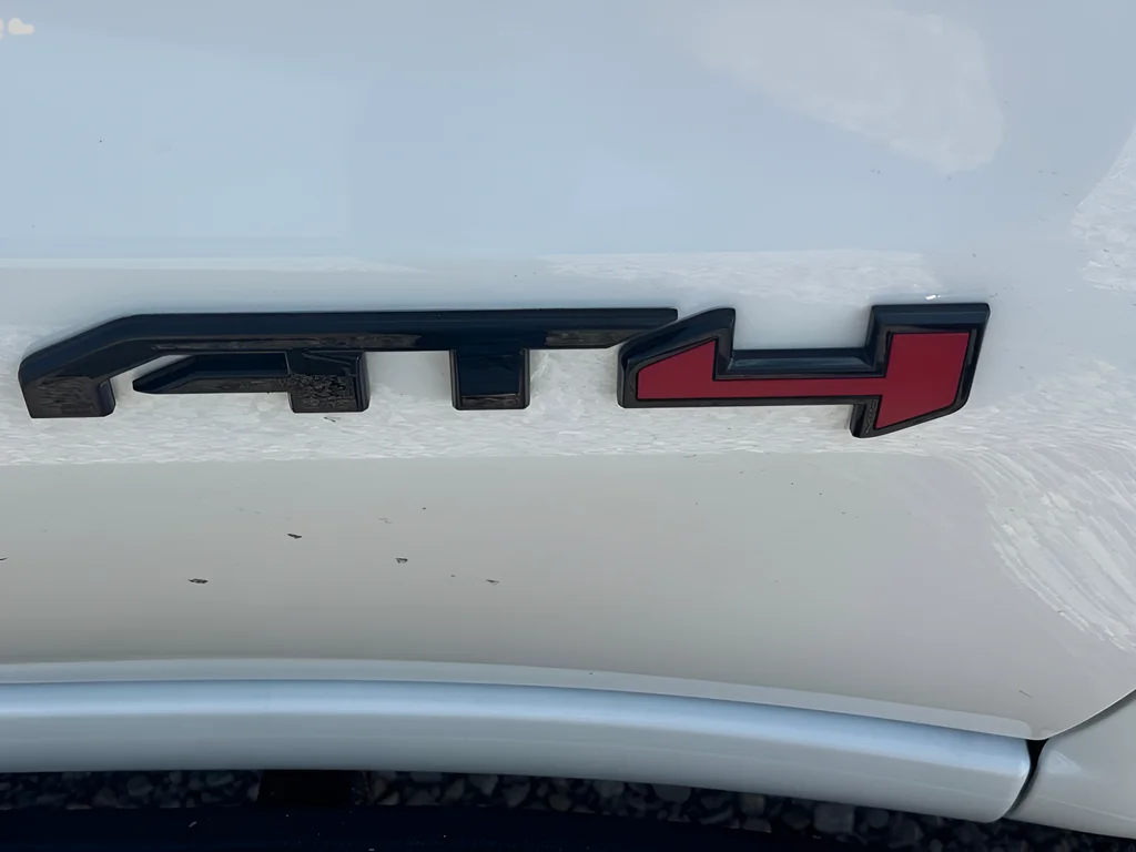 Used 2023 Summit White GMC AT4 image 12