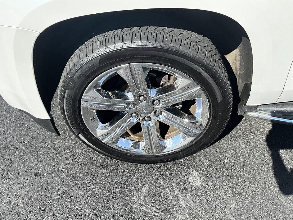 Used 2018 White GMC Denali image 11