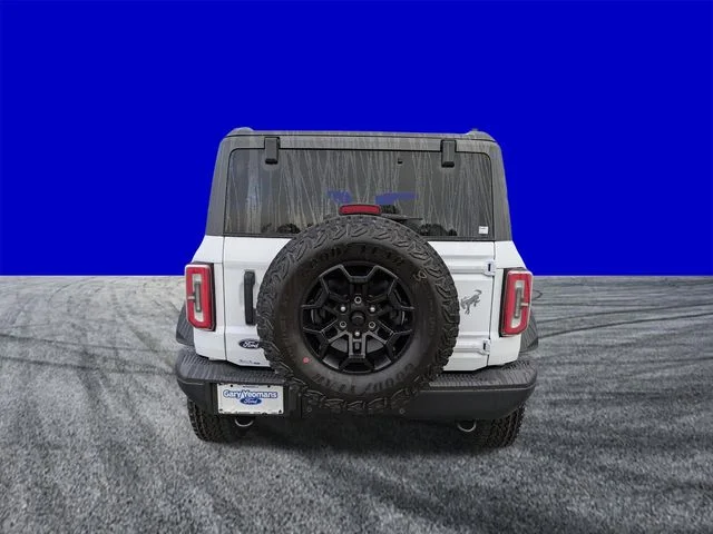 New 2026 Oxford White Ford Badlands® image 5