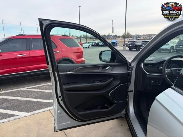 New 2026 Silver Jeep Limited image 9