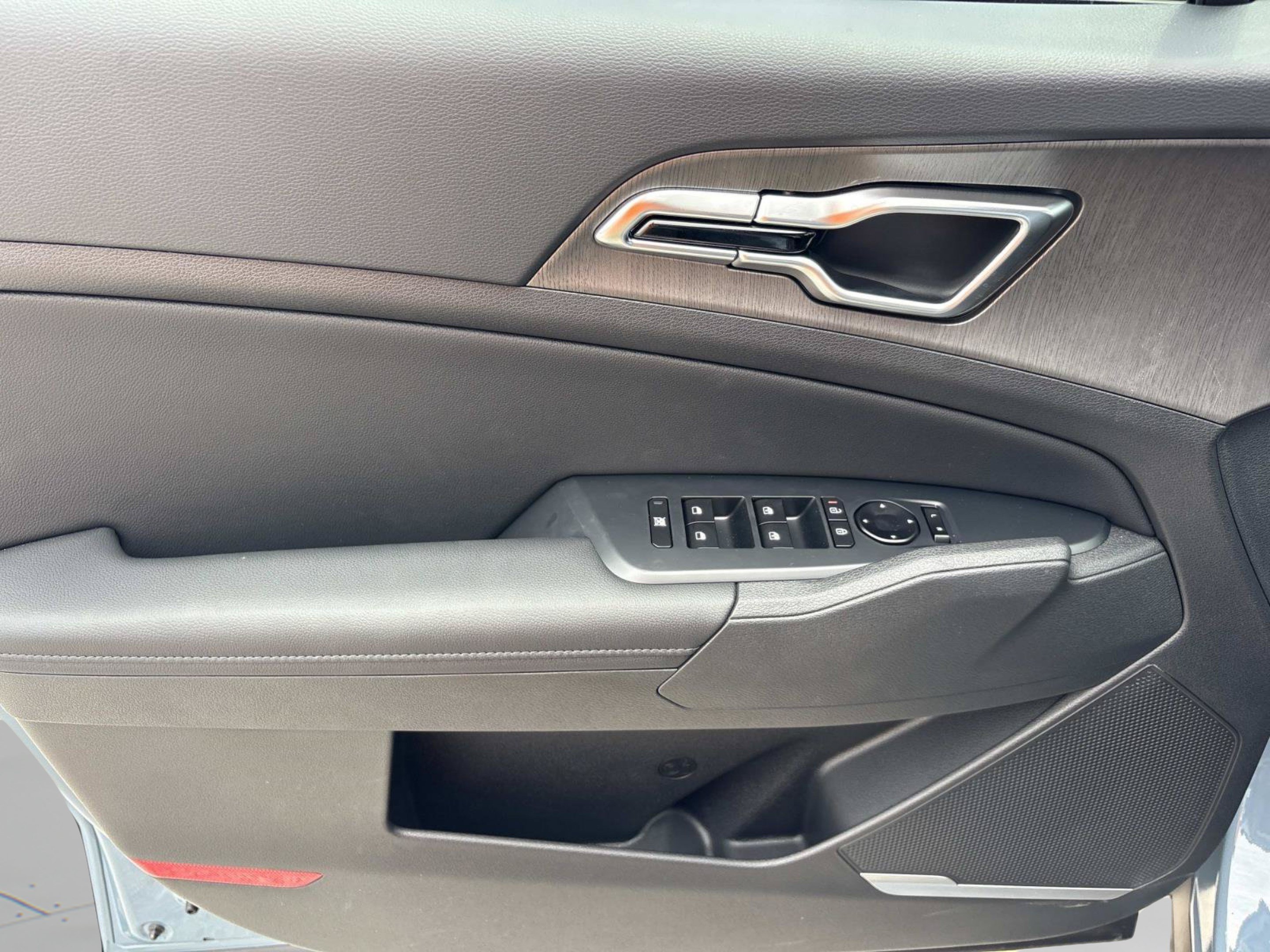 New 2027 Heritage Blue Kia X-Line image 17