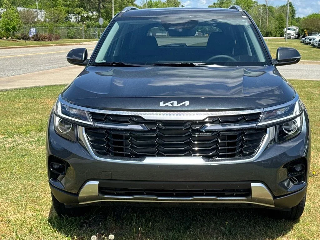 New 2026 Gray Kia S image 2
