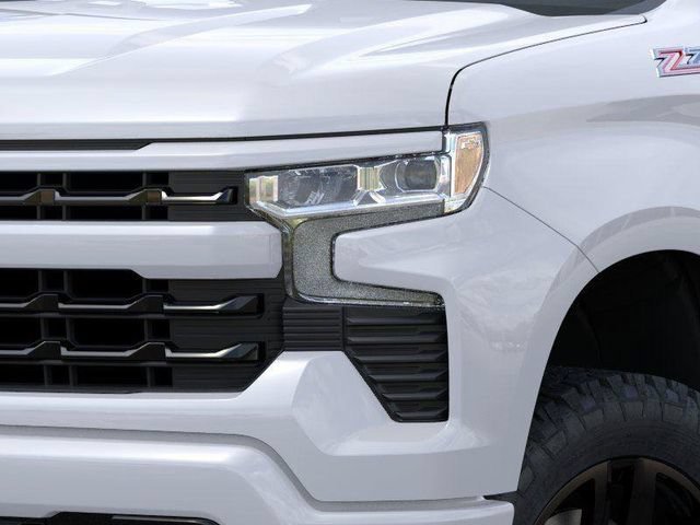 New 2026 Summit White Chevrolet RST image 10