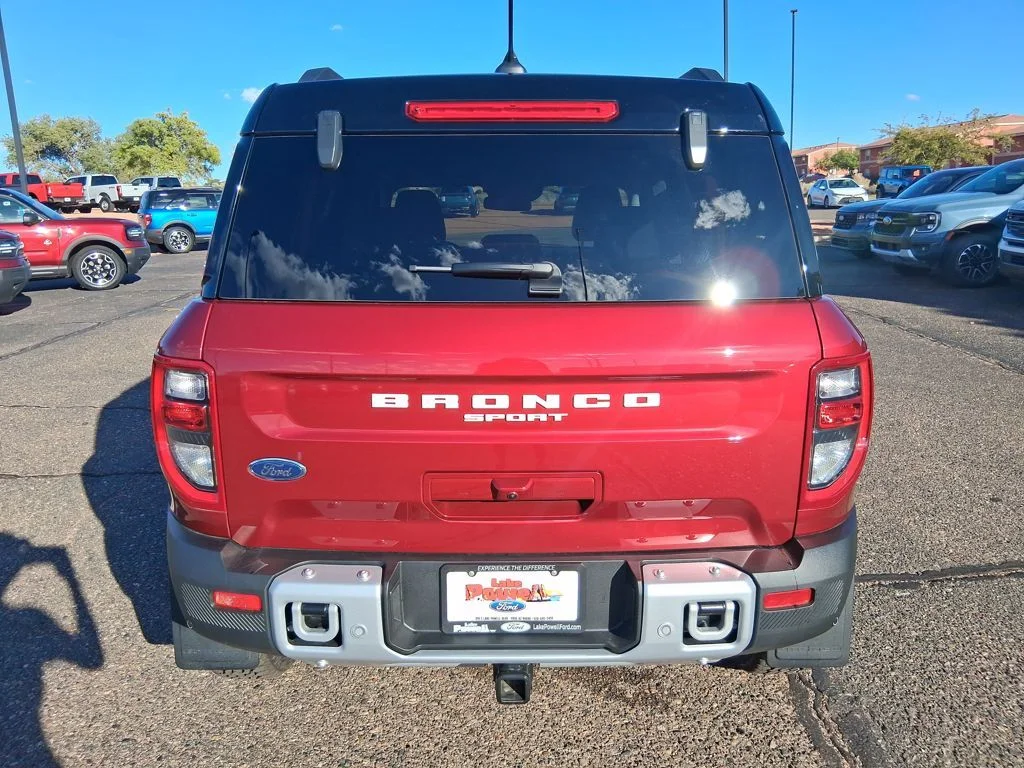New 2025 Ruby Red Metallic Tinted Clearcoat Ford Badlands® image 4